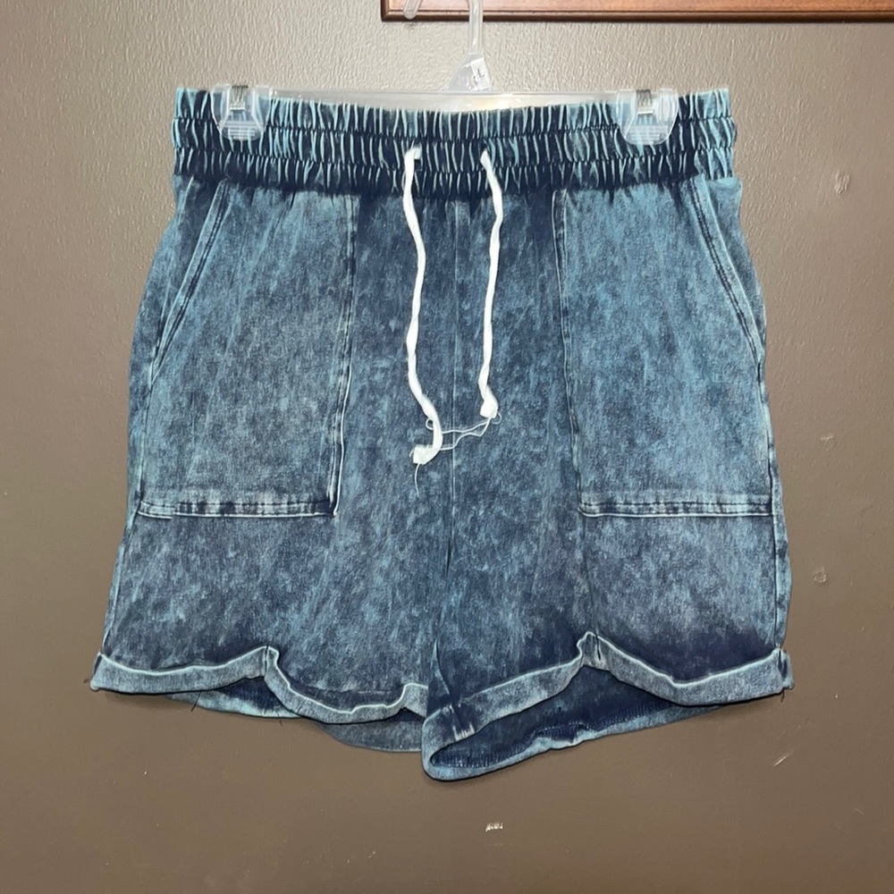 Casual shorts